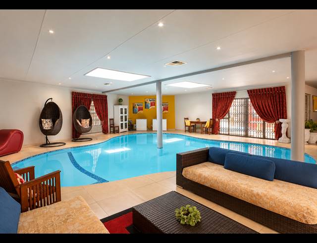 7 BEDROOM HOUSE FOR SALE IN THREE RIVERS